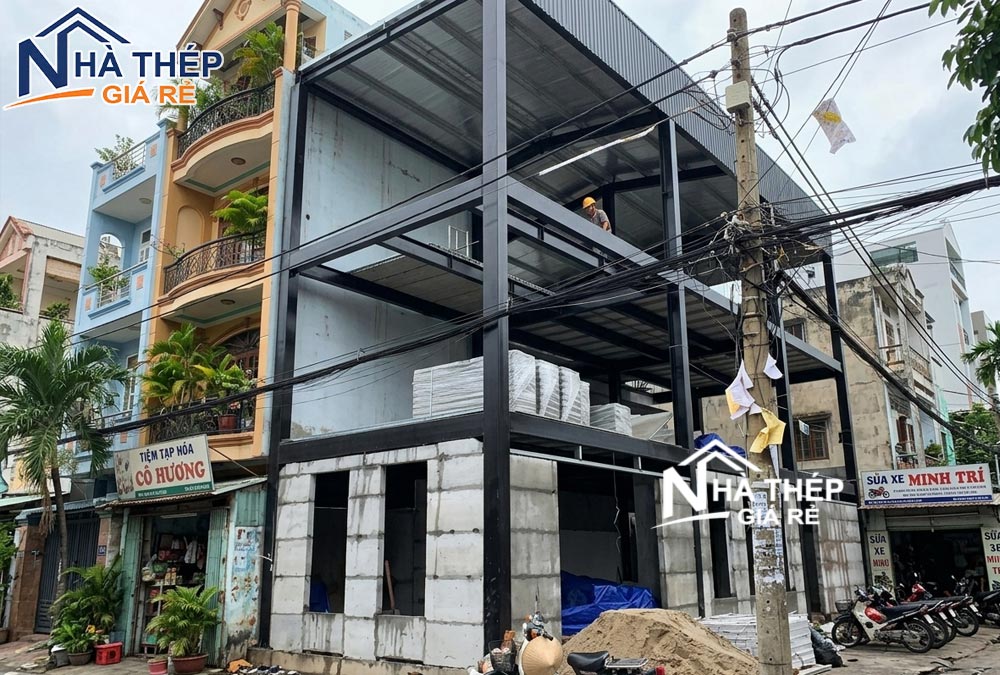  Nhà thép tiền chế