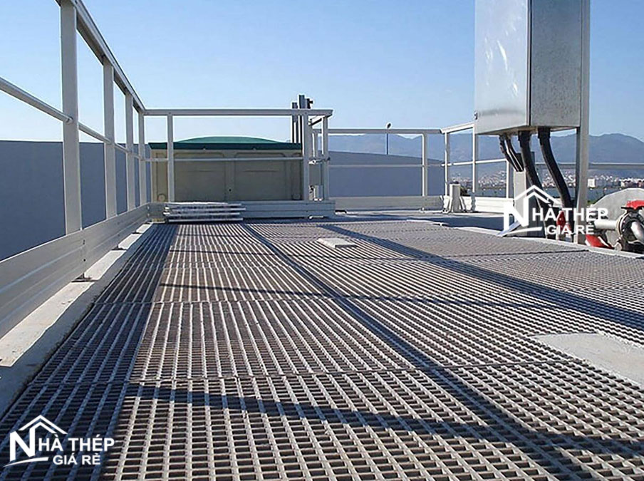 Sàn thép lưới grating sử dụng phổ biến trong các công trình công nghiệp và nhà thép tiền chế