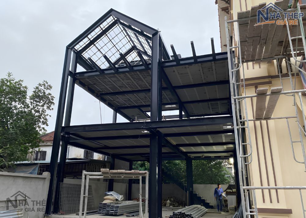 Đơn vị thi công nhà khung thép tại Ninh Bình