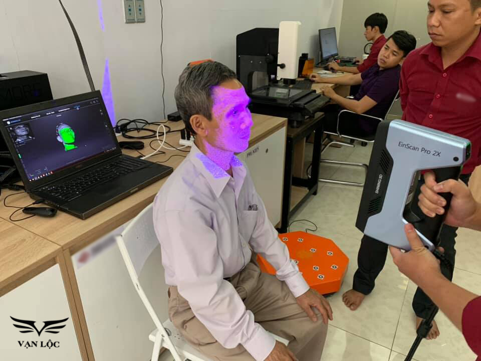 Ứng dụng quét 3D người bán thân, toàn thân
