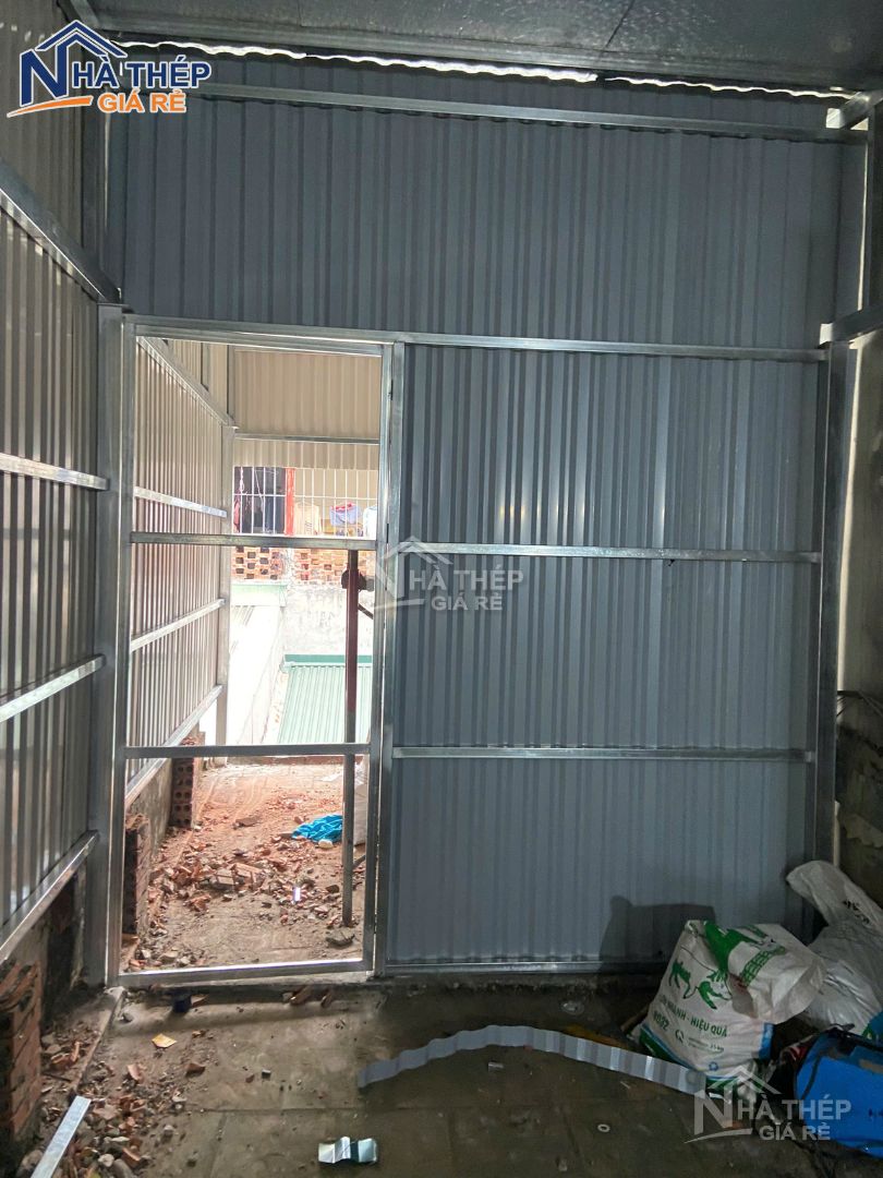 Dự án cải tạo nhà khung thép I200
