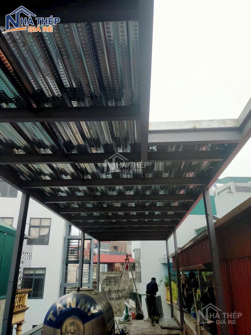 Dự án thi công nhà khung thép I250 và sàn deck