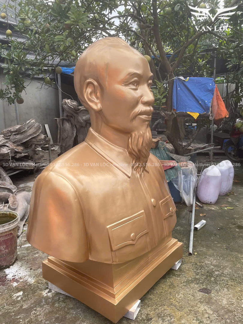 Hoàn thiện pho tượng Bác Hồ cao 1m5 (bán thân) cho Hội trường Quốc hội